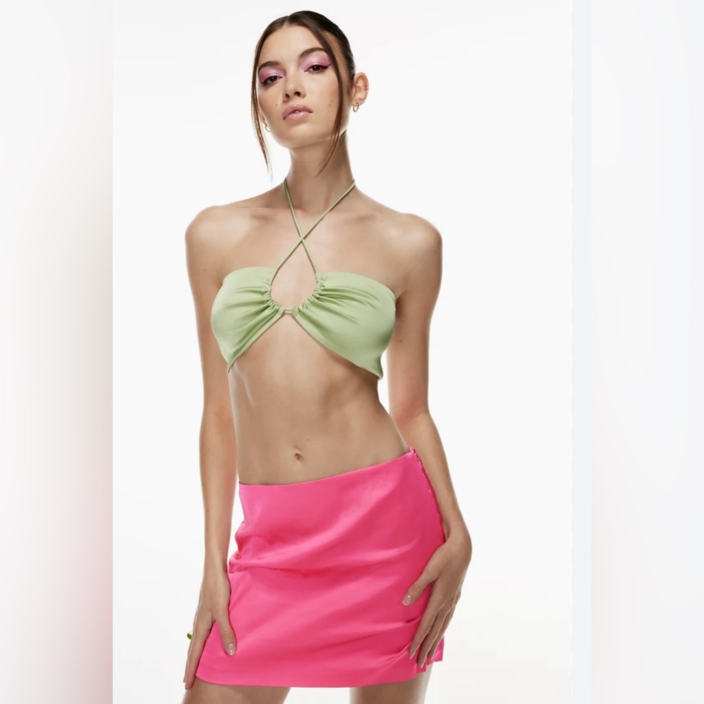 NWT Aritzia Sunday Best Satin Rocco Skirt Size 2